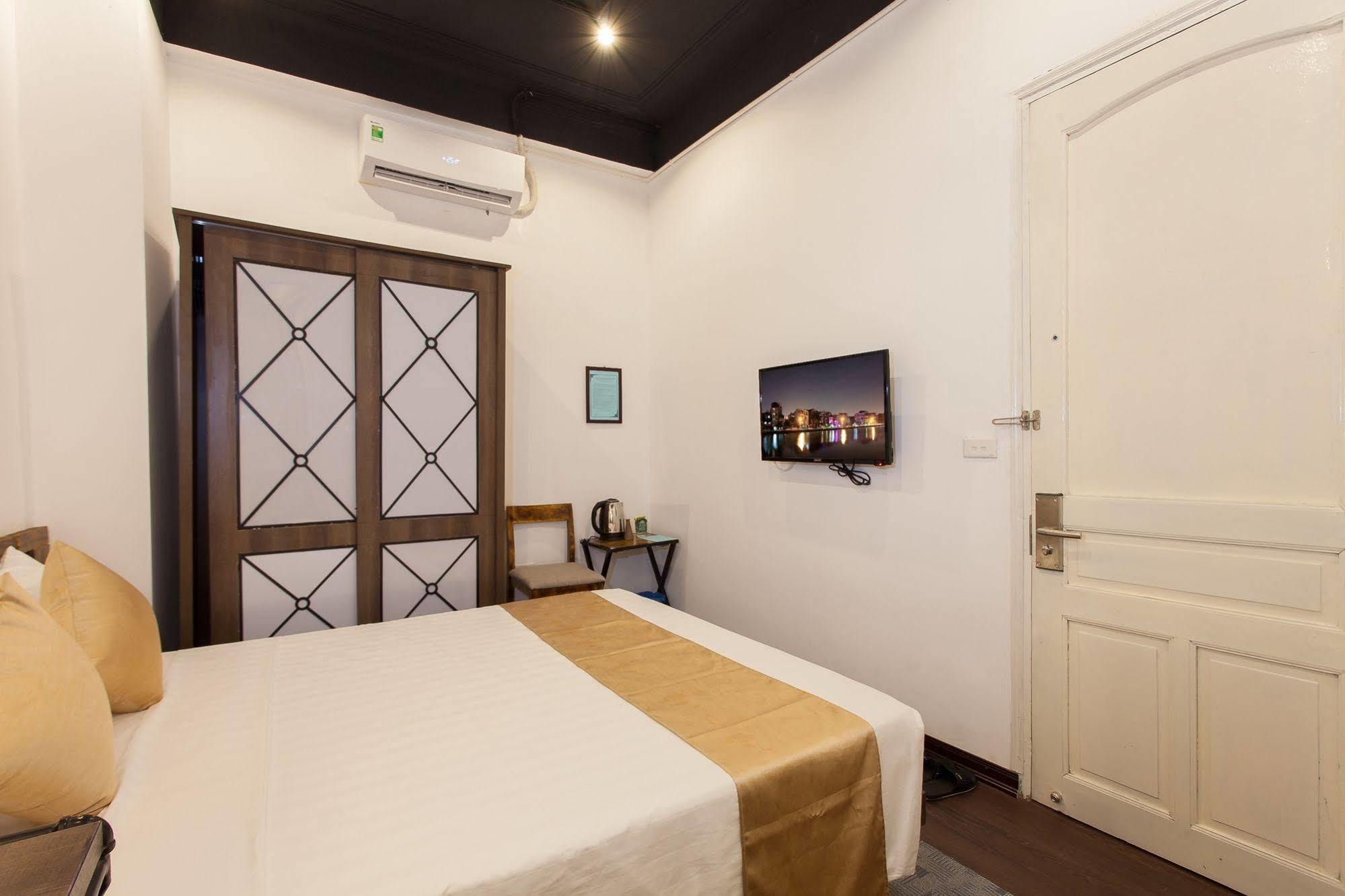 Luxury Backpakers Hotel
